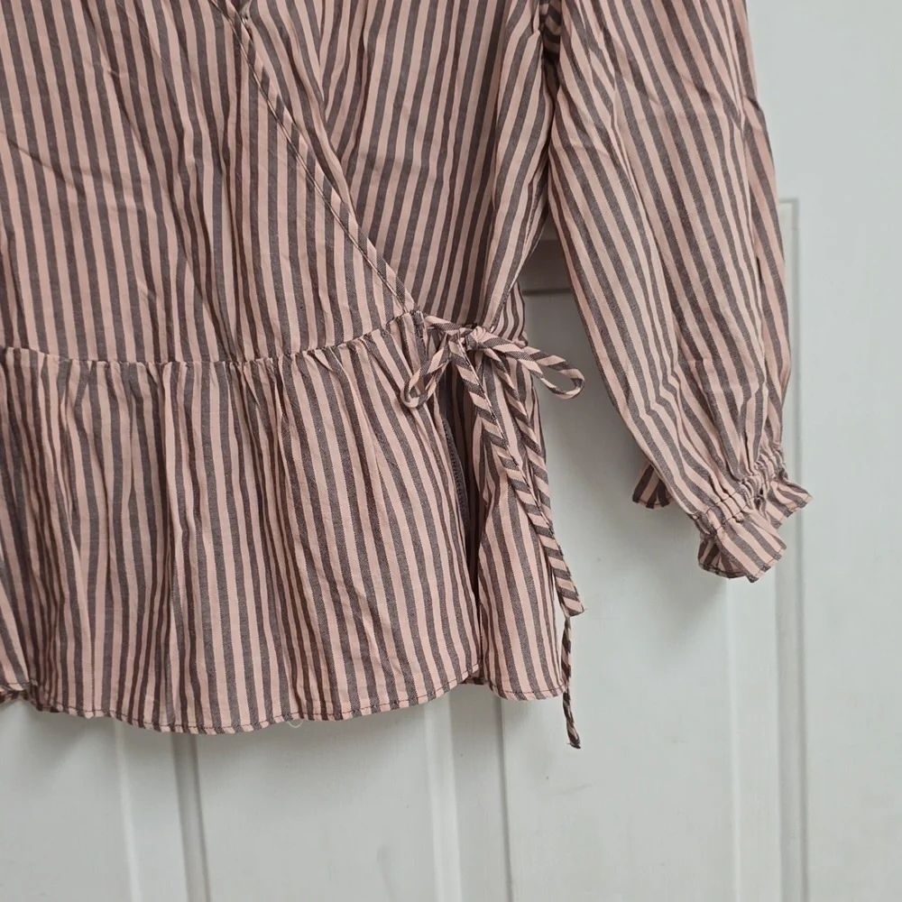Madewell Puff-Sleeve Peplum Wrap Top in Stripe